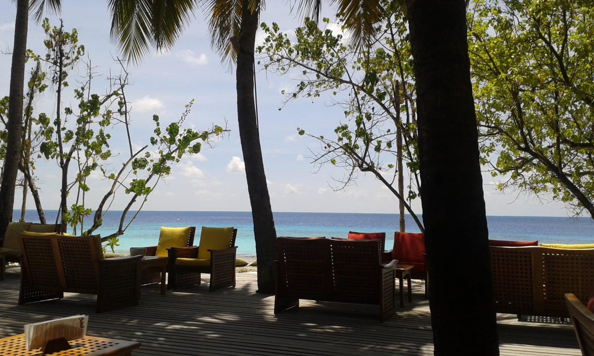 Ausblick von der Mainbar NH Collection Maldives Reethi Resort