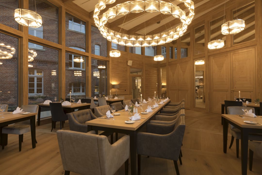 Gastro Hotel Brunnenhaus Schloss Landau
