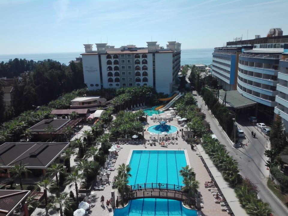 Außenansicht Dizalya Palm Garden