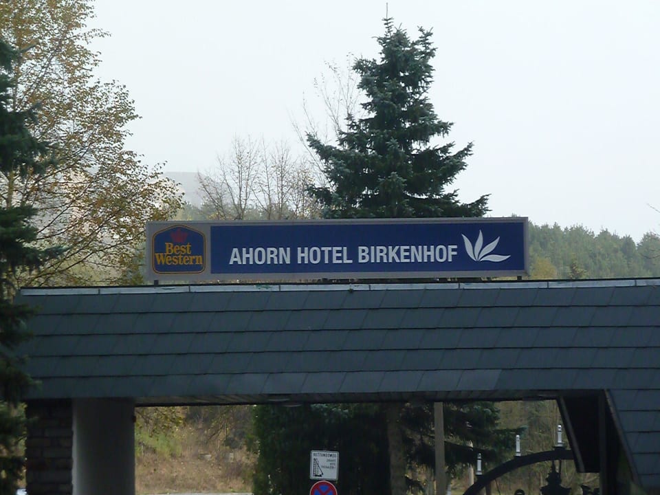 Blick auf das Hotel "Logo" Best Western Ahorn Hotel Oberwiesenthal - Adults only