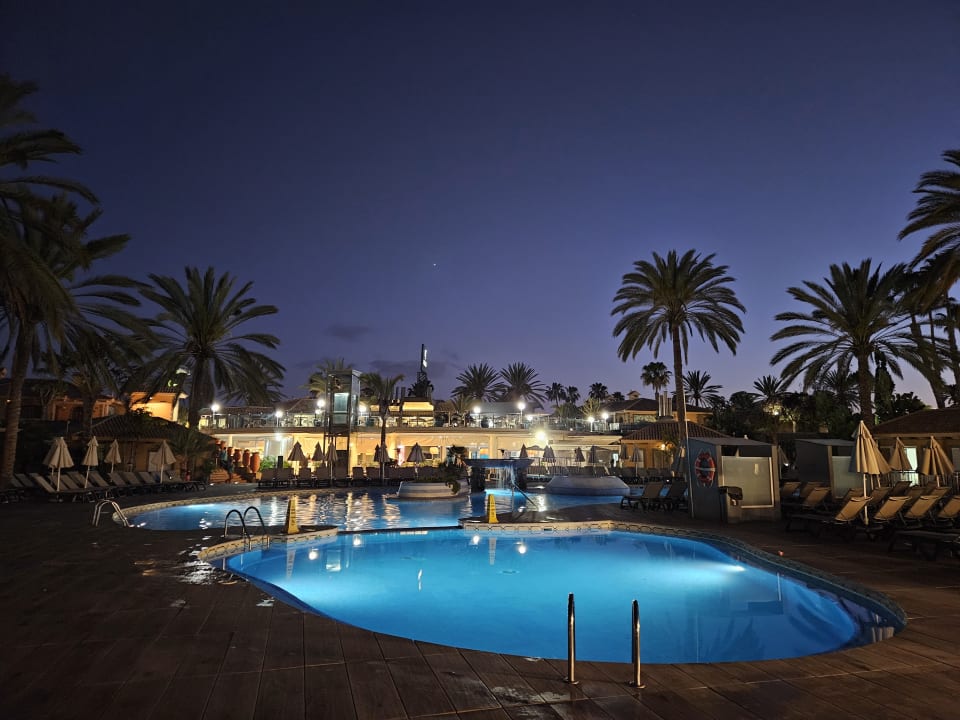 Pool Suites & Villas by Dunas