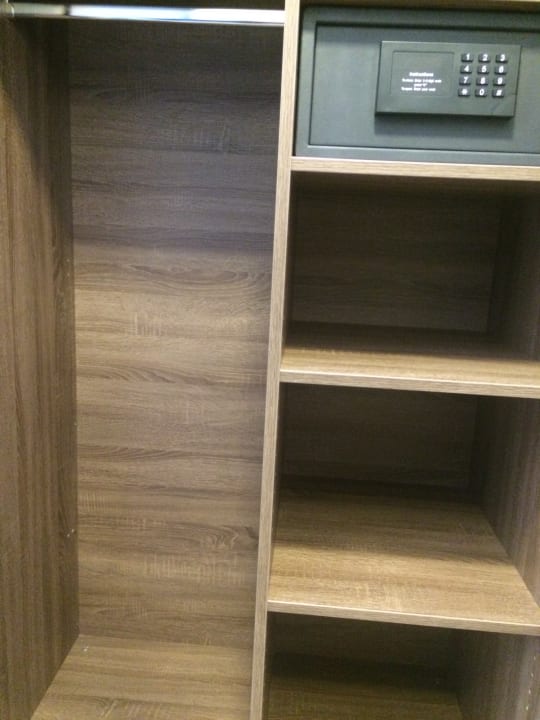 Zimmer Naam Hotel & Apartments