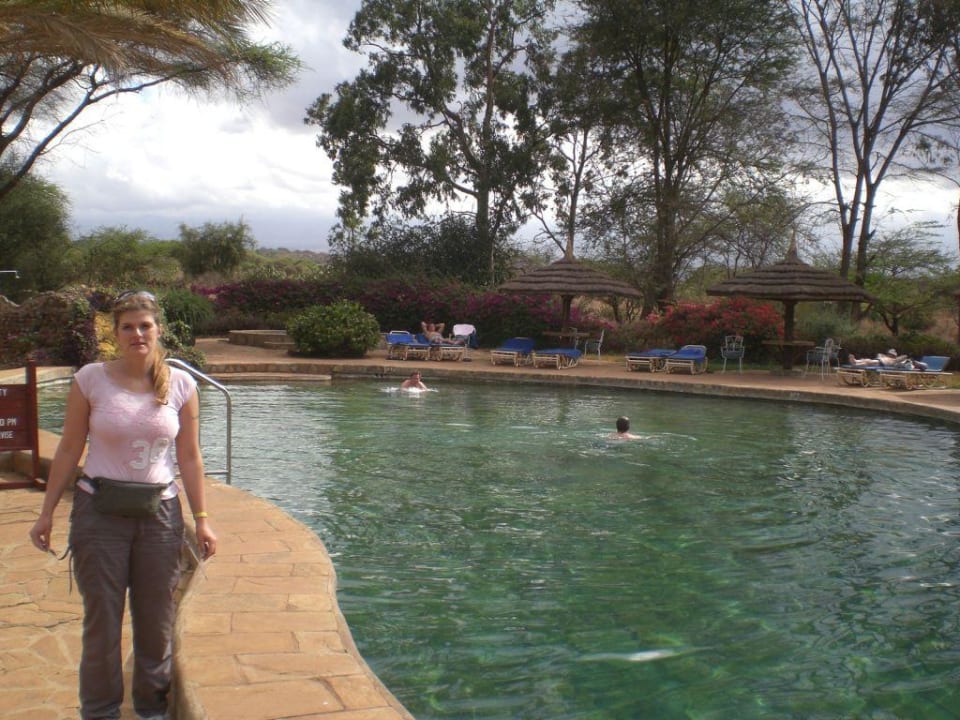 Poolbereich Hotel Amboseli Sopa Lodge