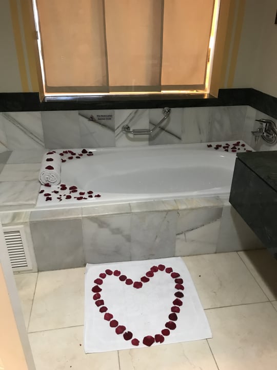 Zimmer Bahia Principe Luxury Bouganville