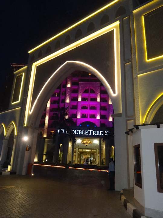 Außenansicht DoubleTree by Hilton Resort & Spa Marjan Island