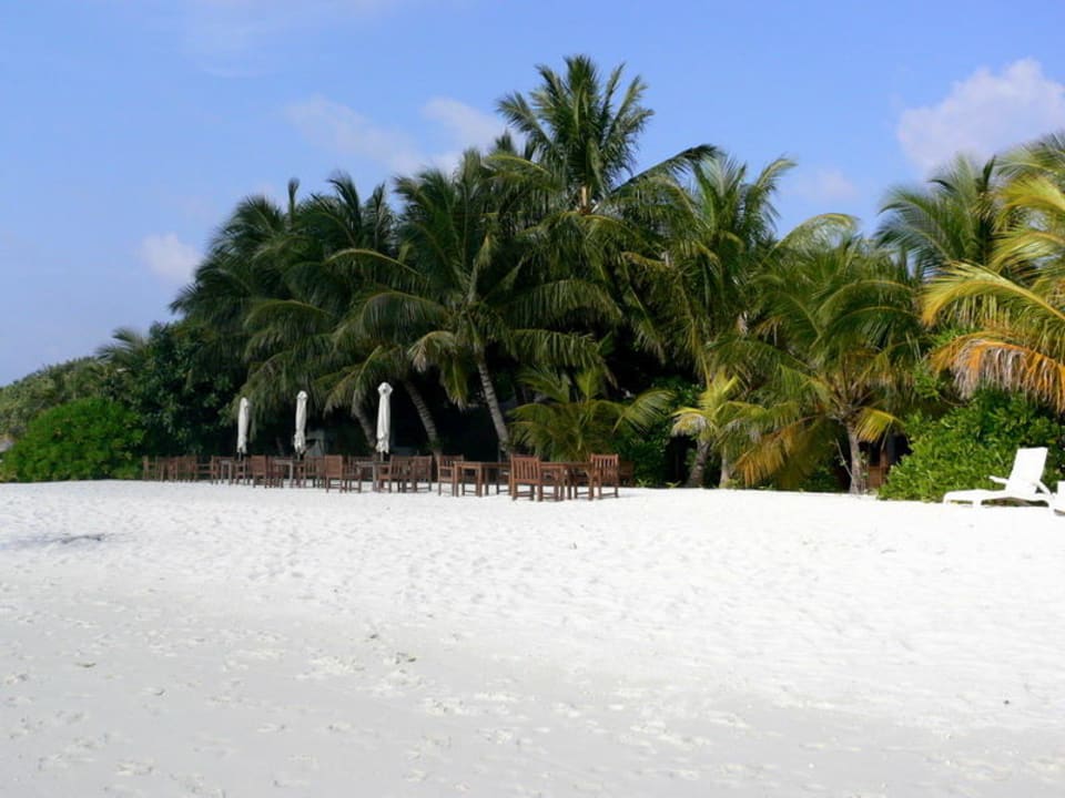Westseite der Insel Veligandu Maldives Resort Island