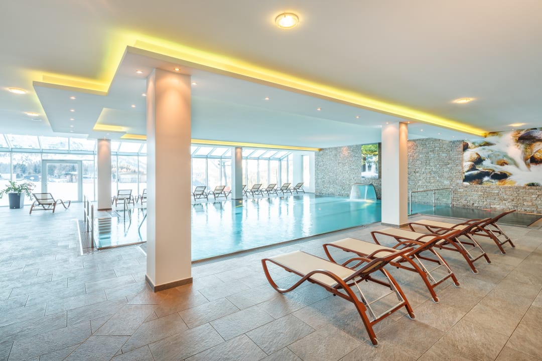 Pool Hotel Almschlössl / Schrotteralm