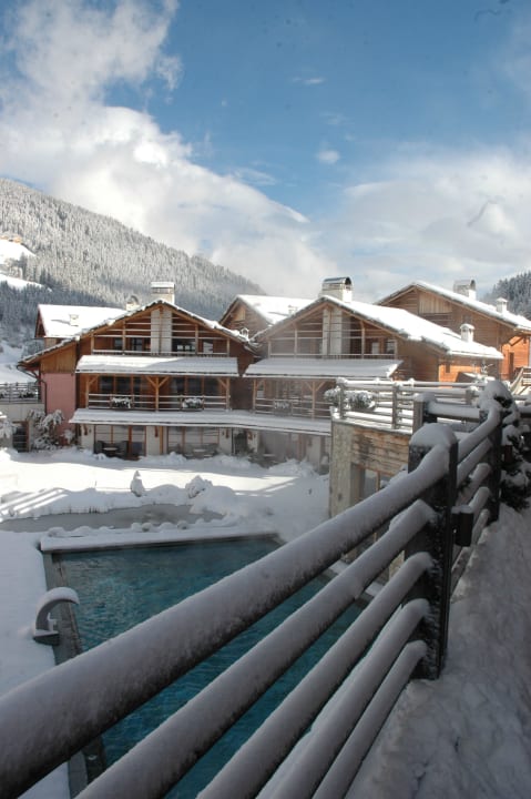 Vista di giorno Post Alpina - Family Mountain Chalets