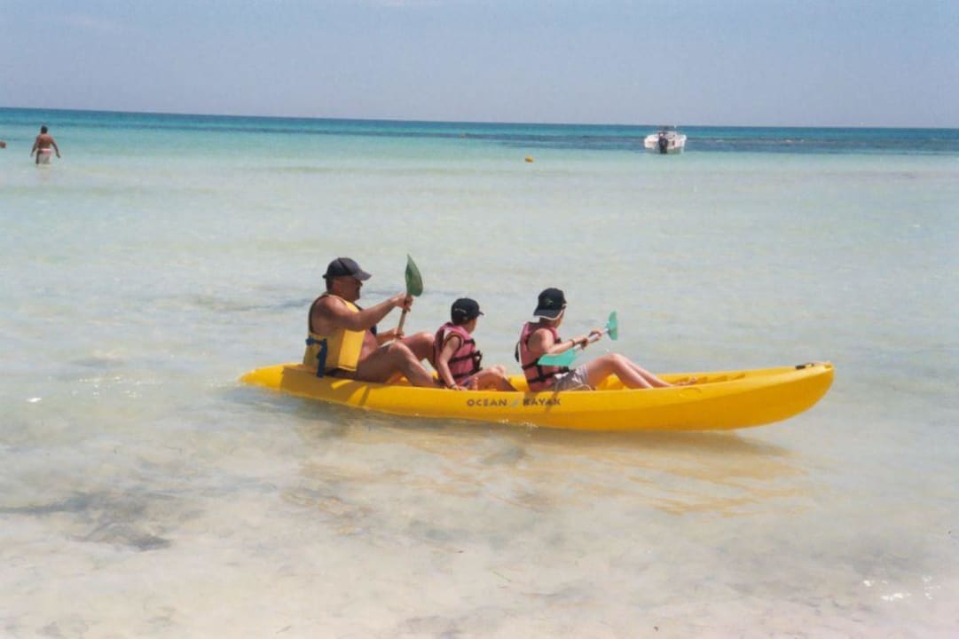 Kajak fahren am Strand Hotel Seabel Rym Beach Djerba
