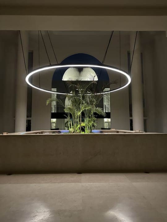 Lobby Serry Beach Resort