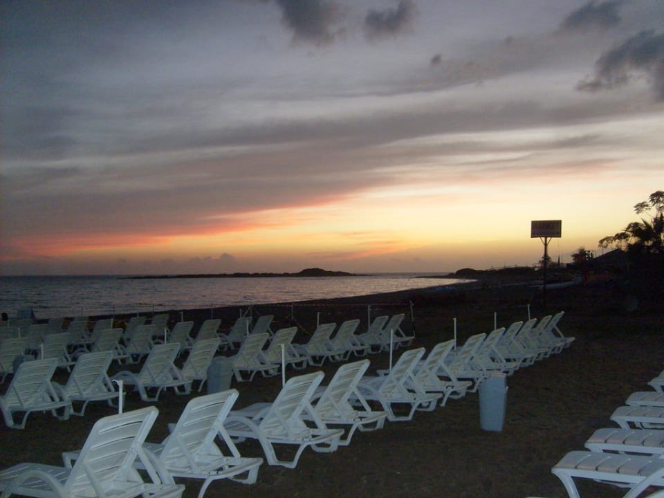 Sonnenuntergang Hotel Gardenia Beach