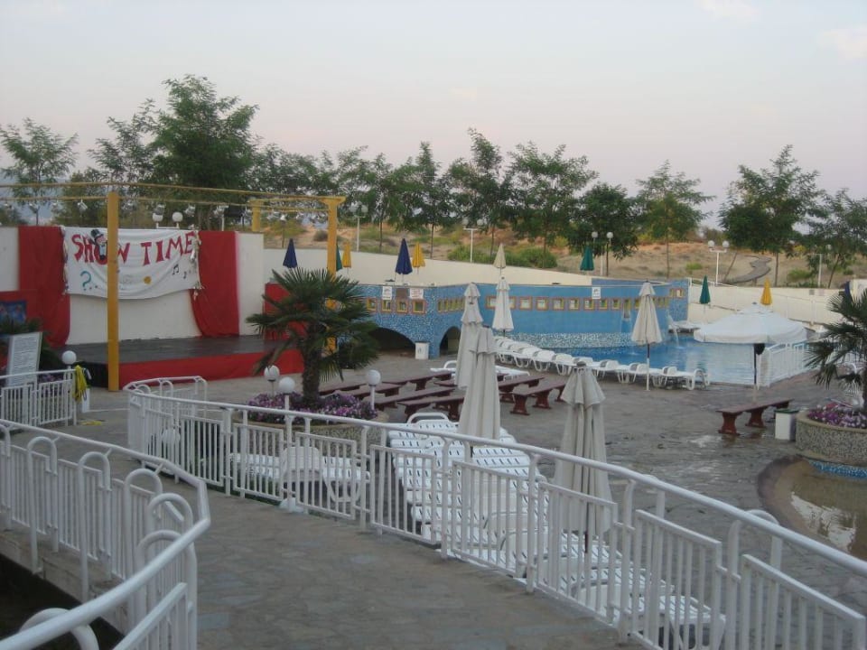 Showbühne & Poolbereich Nessebar Beach Hotel