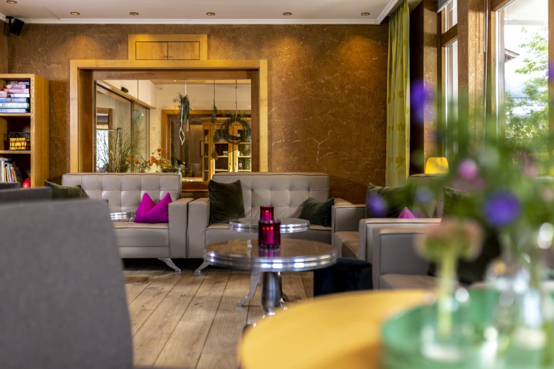 Lobby Hotel Walserberg