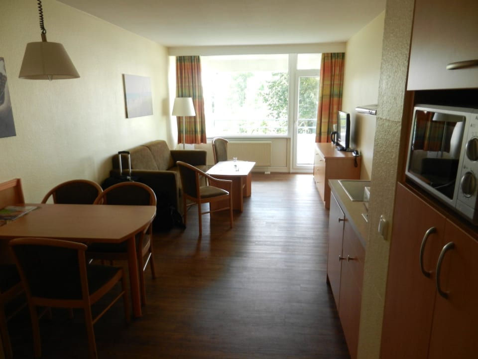 Küche und Wohnzimmer Ferienwohnungen Ferienpark Weissenhäuser Strand