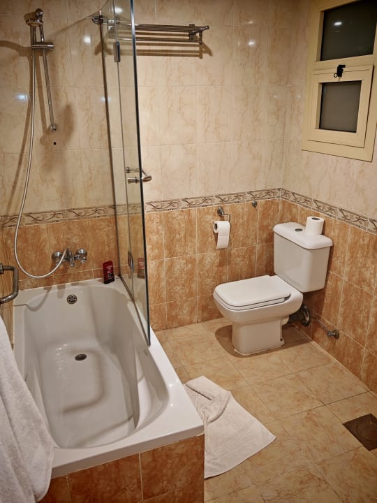 Zimmer Menaville Safaga