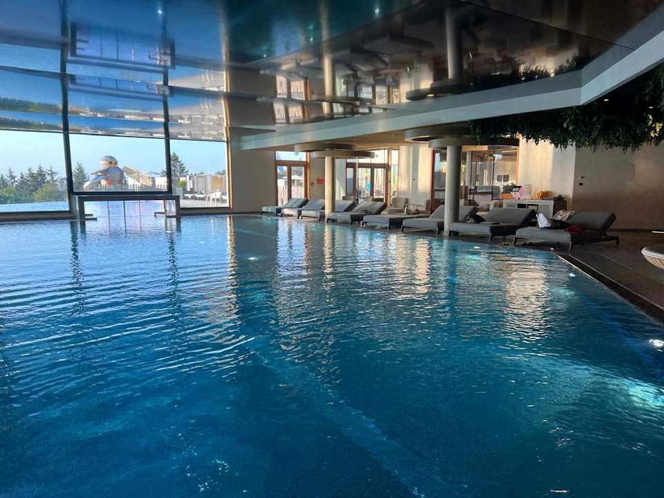 Pool The Grand Green - Familux Resort