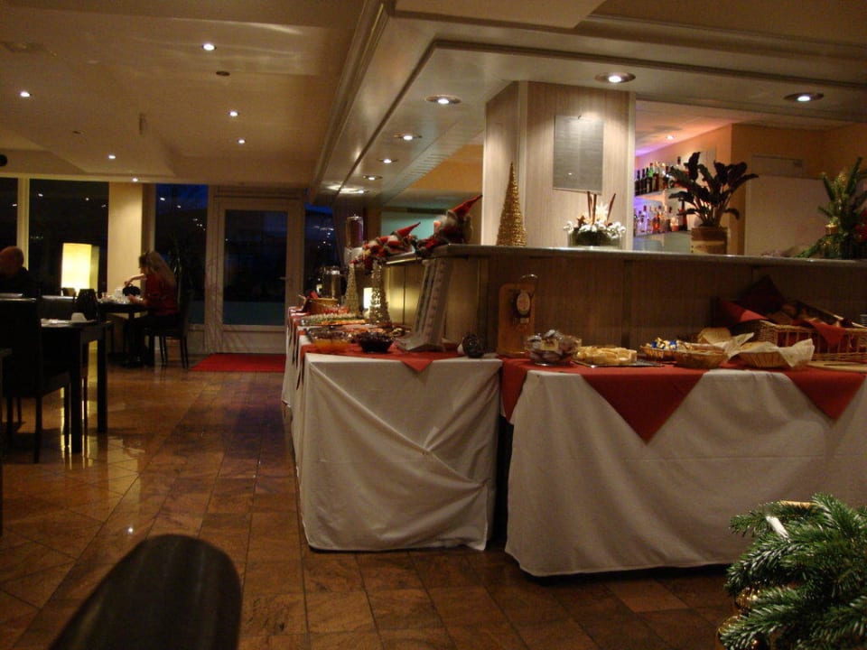 Lecker Büffet PLAZA INN Hamburg Moorfleet
