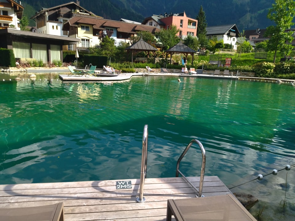 Pool Neuhaus Zillertal Resort