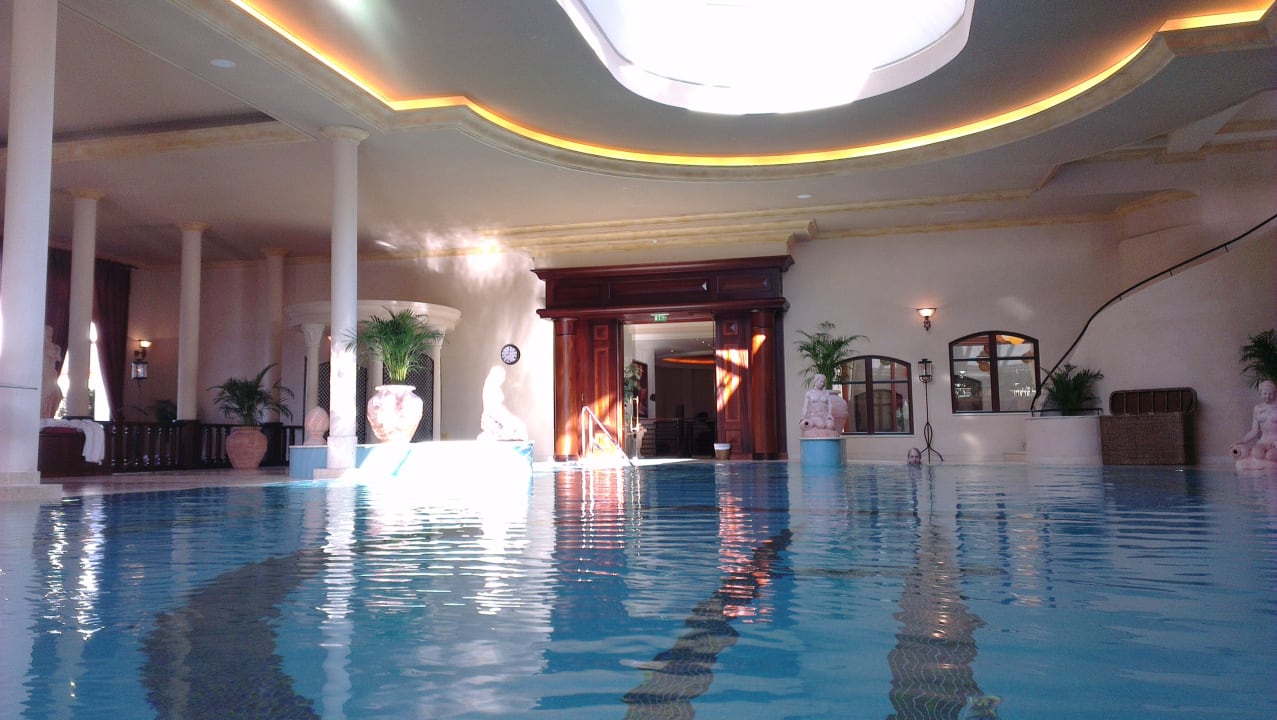 Pool Hotel Yachthafenresidenz Hohe Düne