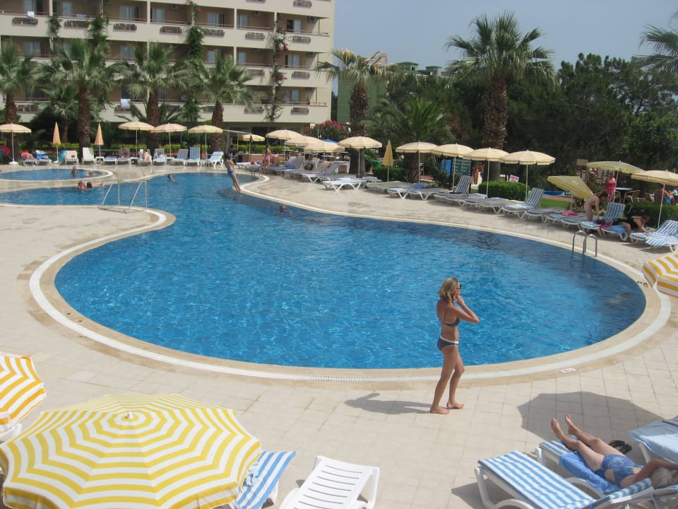 Basen w Aska Buse Resort Hotel Aslan City Kleopatra