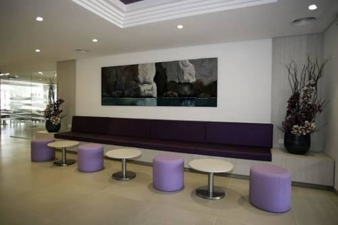 Vestibulo Diamant Hotel & Aparthotel