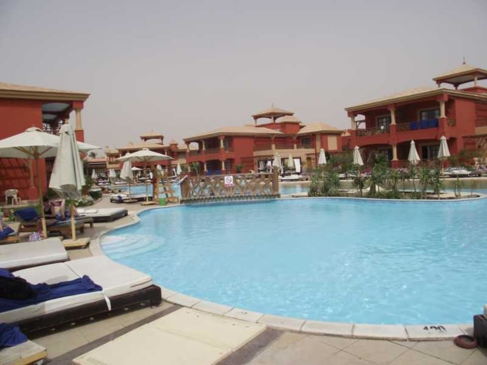 Im 400-Bereich Pickalbatros Alf Leila Wa Leila Resort - Neverland Hurghada