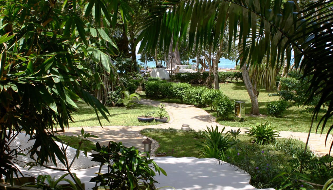 View from Grand Luxe Tropical room Ocean Village Club