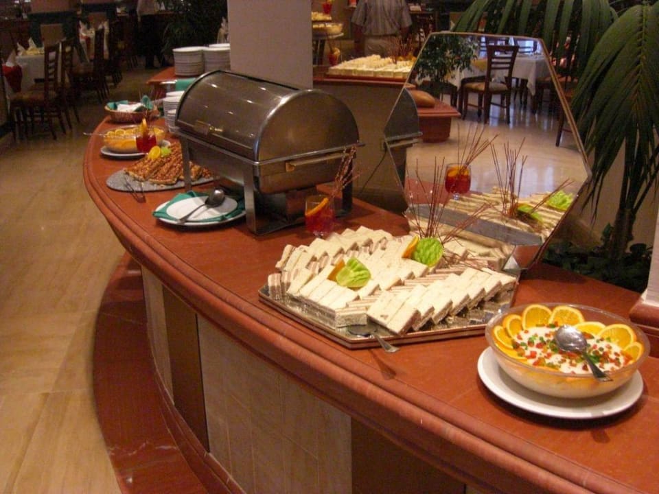 Buffet Golden Beach Resort