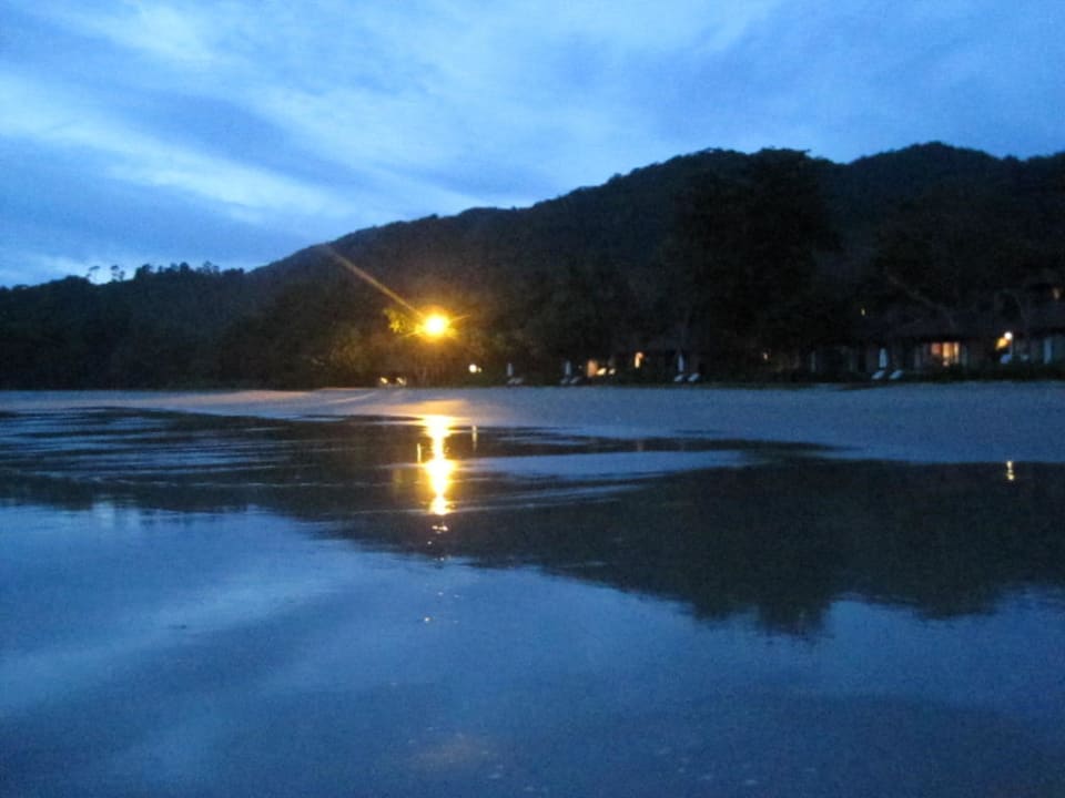 Strand am Abend Hotel Pimalai Resort & Spa