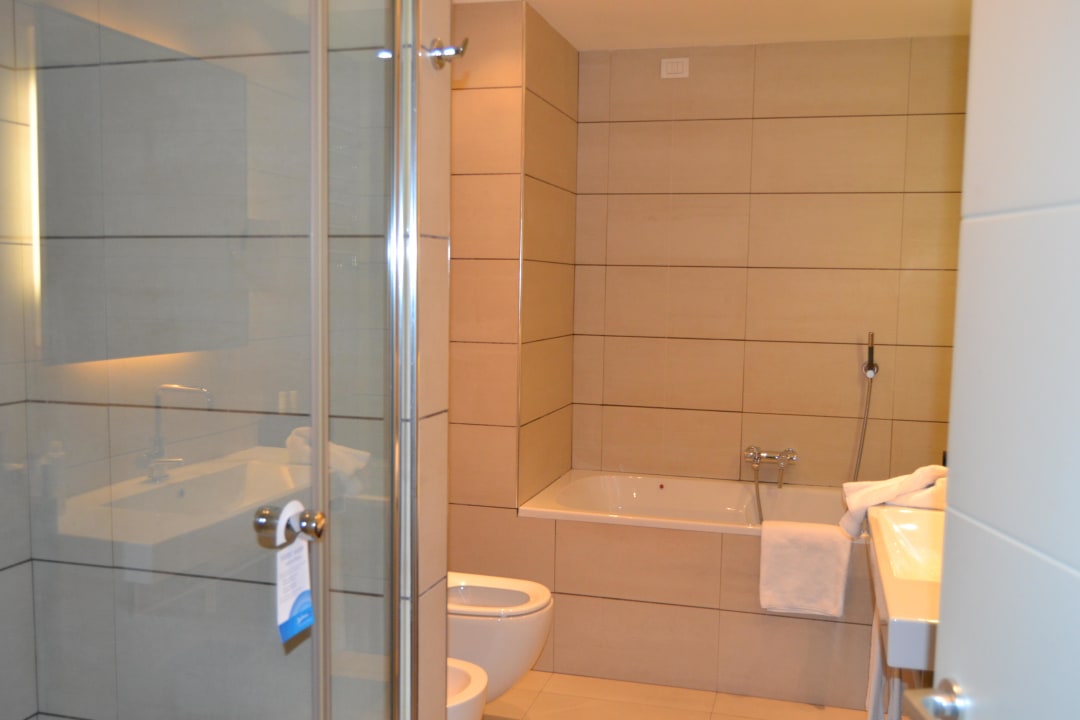 Das schöne Badzimmer Radisson Blu Hotel Milan