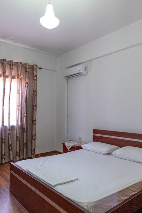 Zimmer Sunshine Apartments