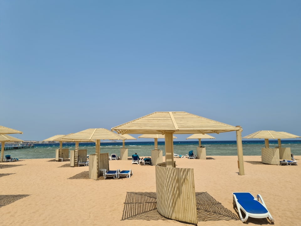 Strand Premier Le Reve Hotel & Spa