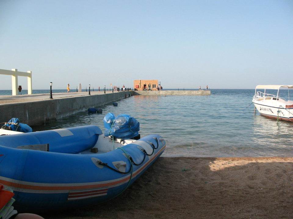 Marina Palm Beach Resort