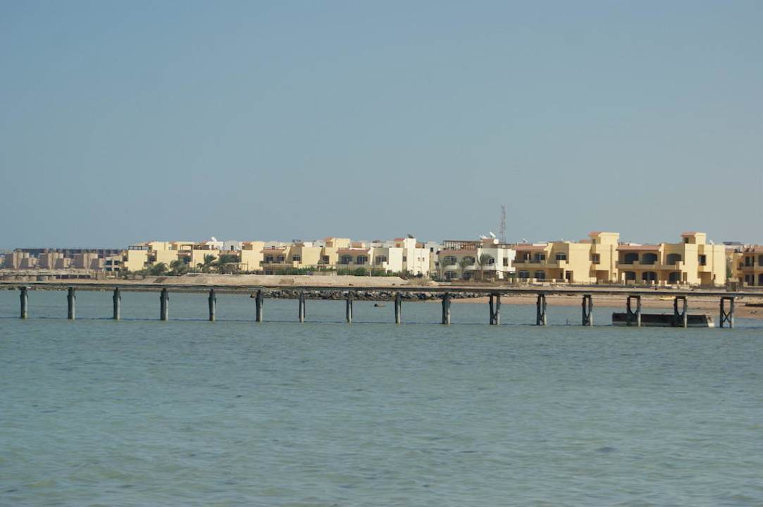 Вид с пляжа Riviera Aqua Park Resort