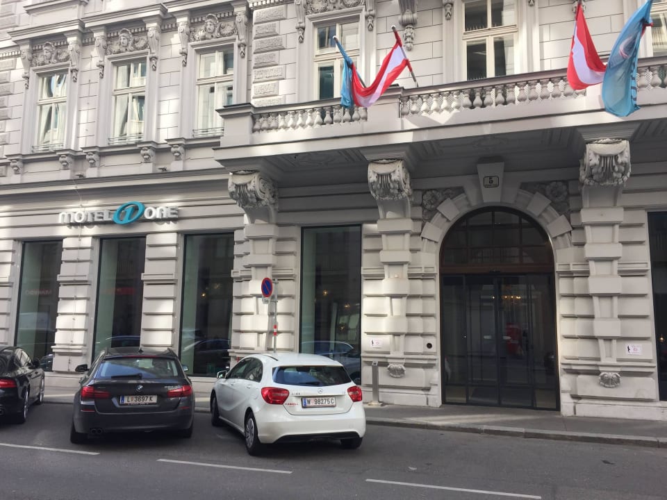 Außenansicht Motel One Wien-Staatsoper