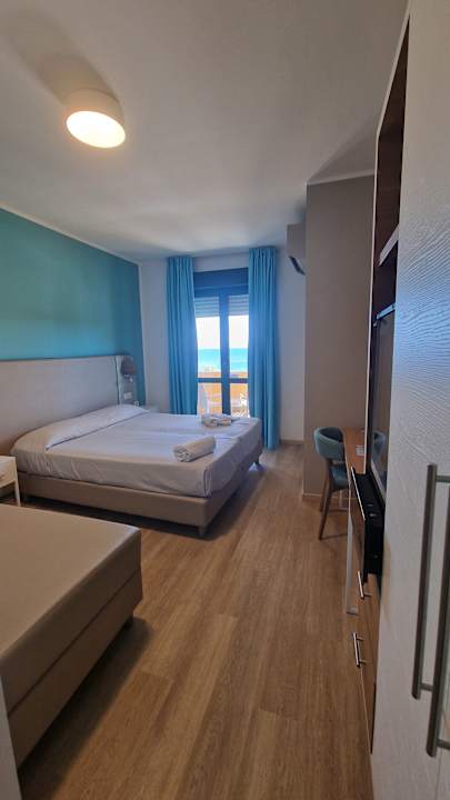 Zimmer Lu' Hotel Maladroxia