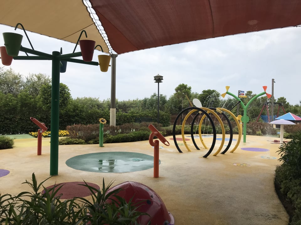 Pool Xanadu Resort Hotel