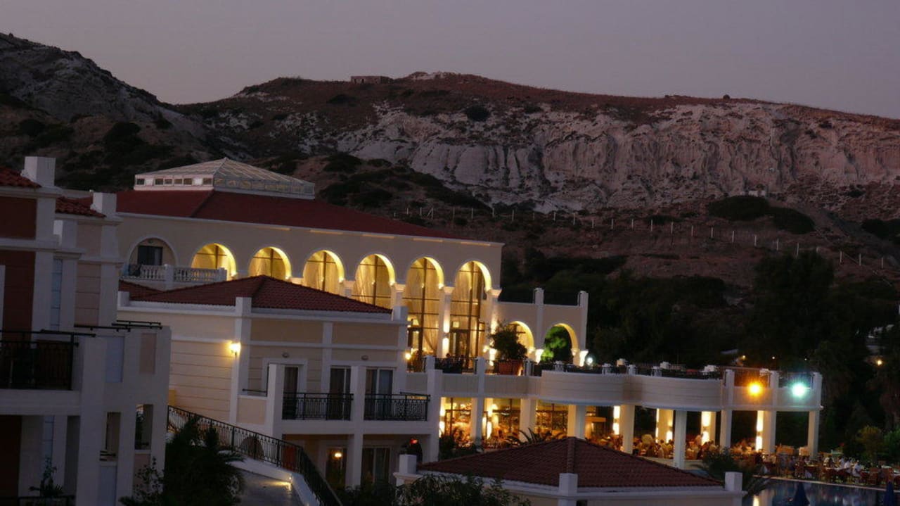 Anlage bei Nacht Porto Bello Royal