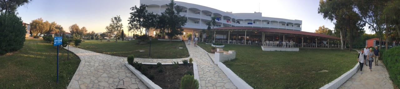 Außenansicht Domes Aulūs Zante, Autograph Collection