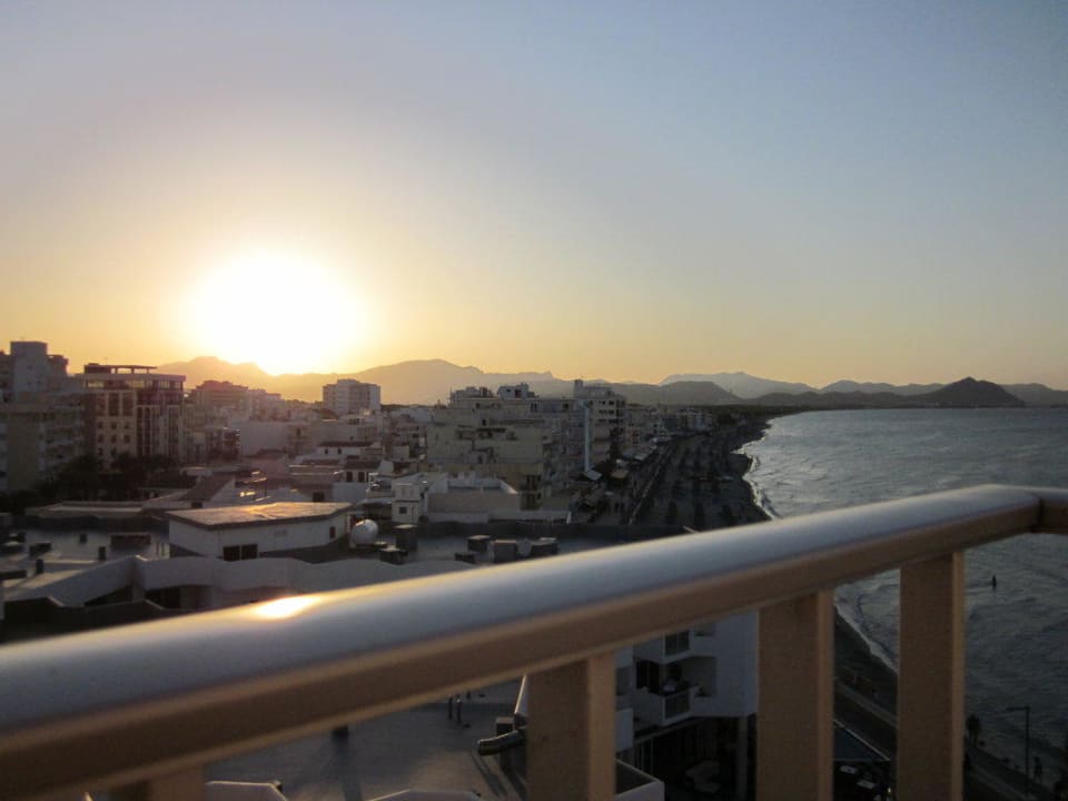 Sonnenuntergang THB Gran Bahía