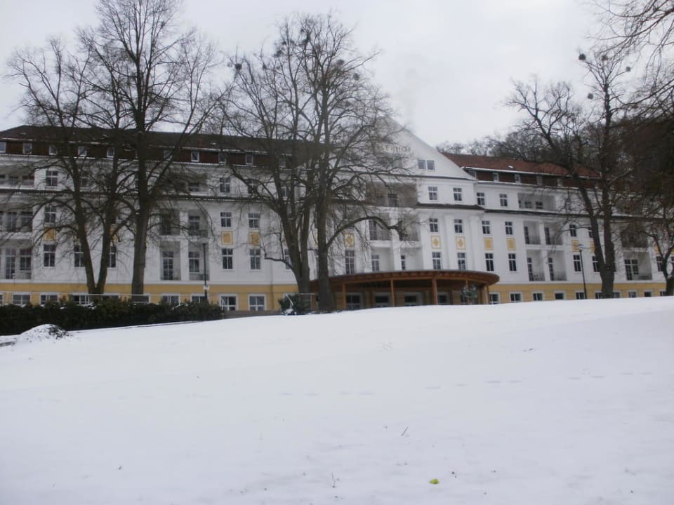 Blick von vorn Kulturhotel Kaiserhof