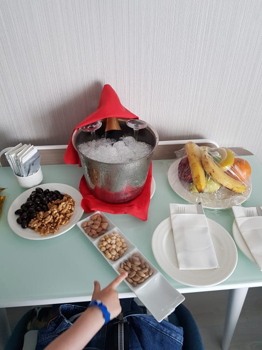 Zimmer Royal Wings Hotel