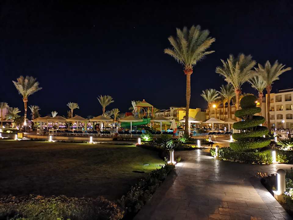 Gartenanlage Pickalbatros Dana Beach Resort - Hurghada