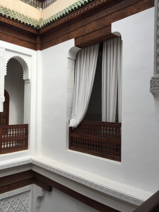 Flur Riad Dar Alhambra