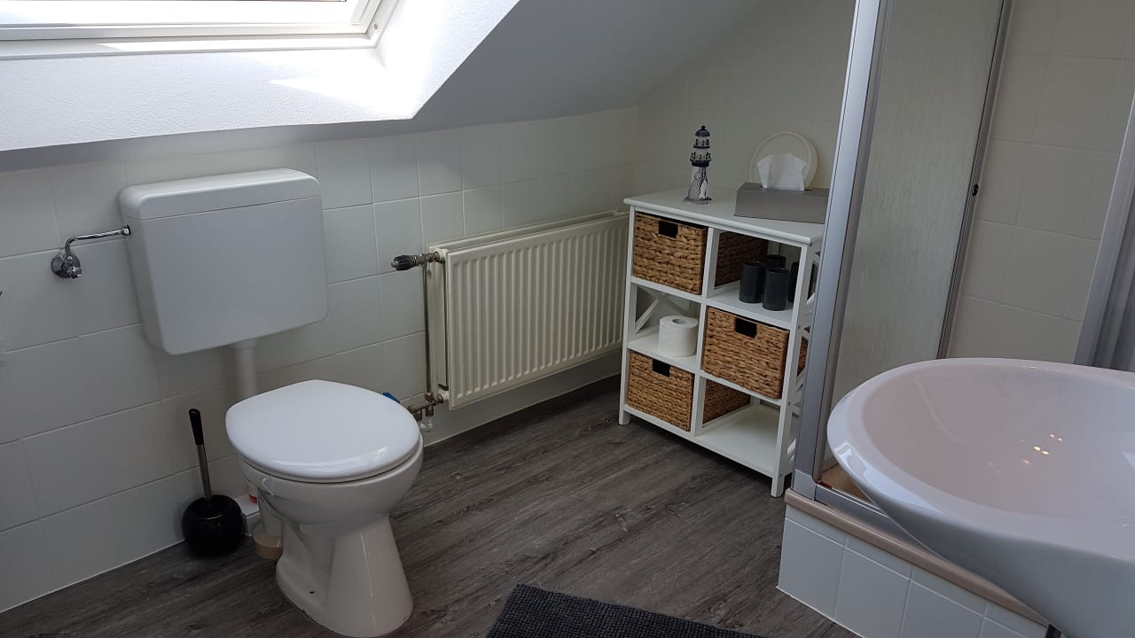 Zimmer Ferienhaus Hemenswarft direkt an der Nordsee mit Meerblick