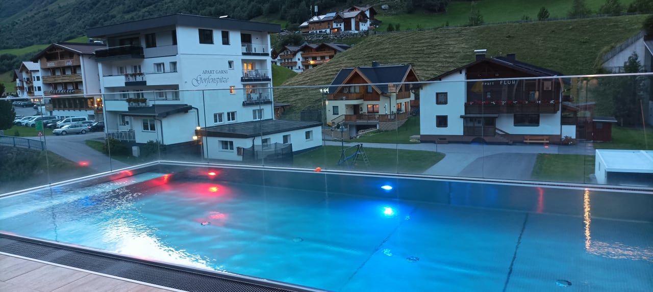 Pool Alpenresidenz Ballunspitze