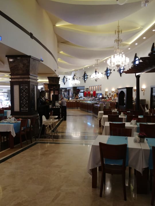 Gastro Quattro Family Club Dem Hotel