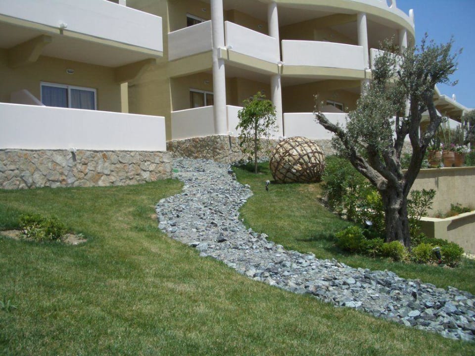 Neuer Gebäudetrackt Hotel Kalithea Horizon Royal