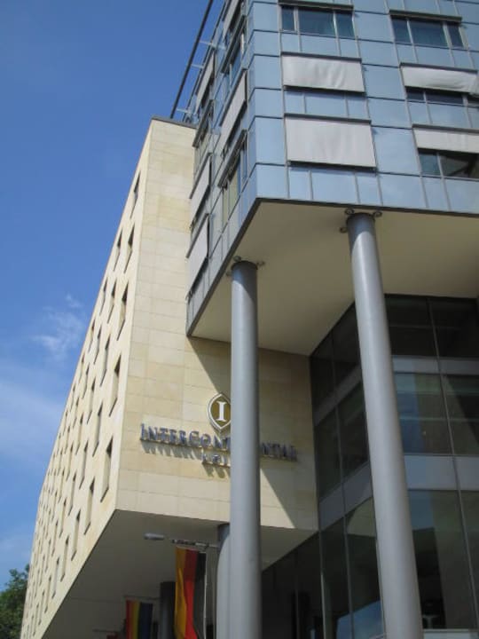 Fassade des Interconti Dorint Hotel am Heumarkt Köln