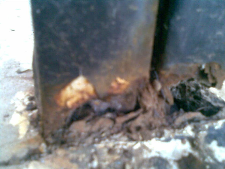 Geländer in der Anlage Hotel  Pigale